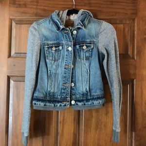 American Eagle jean jacket with knit sleeves